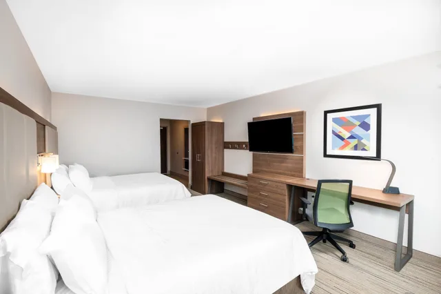 غرفة قياسية بسريرين كوين لذوي الإعاقة، Holiday Inn Express & Suites Phoenix - Airport North 2/10