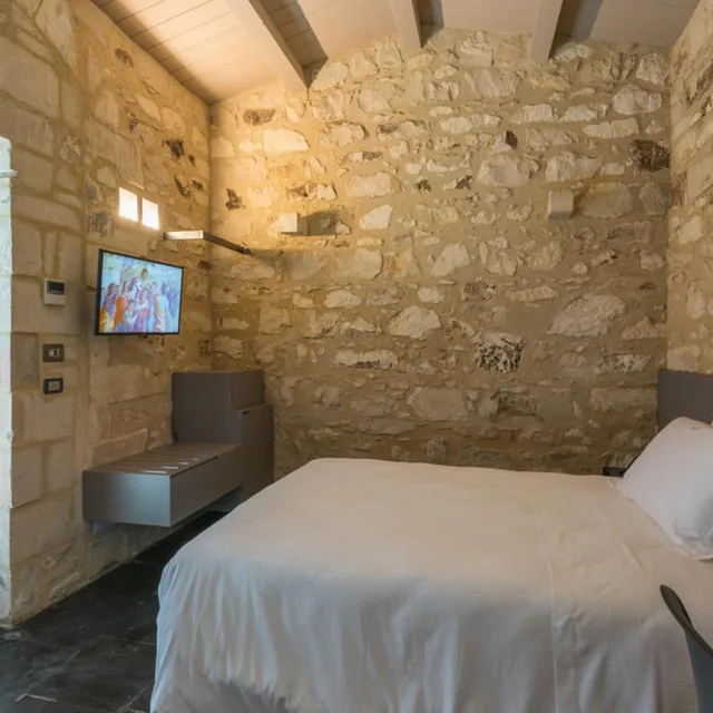 Small Double, Annex, Villa Boscarino 4/8