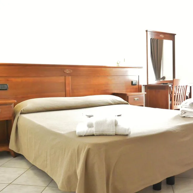 غرفة بسرير مزدوج، Hotel Trentina 1/9
