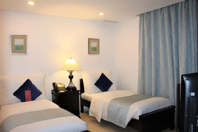2 Bedrooms, 2 Double Beds, Pool Access, Movenpick Hotel & Resort Al Bidaa 4/10