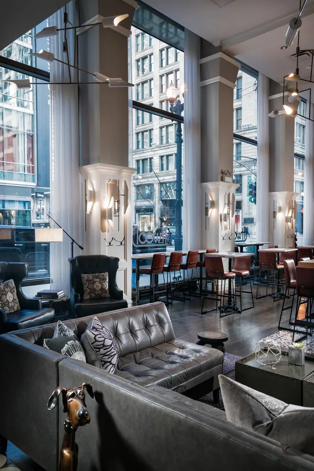 جناح تنفيذي لذوي الإعاقة، Staypineapple An Iconic Hotel The Loop Chicago 2/3