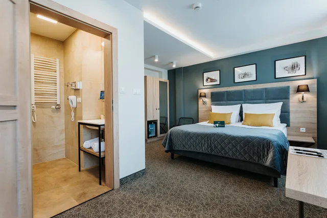 Deluxe, Double Bed, Hotel 32 Krakow Old Town 1/3