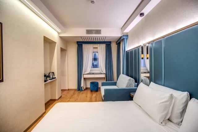 غرفة ملكية بسرير مزدوج، CC Palace Hotel 1/3
