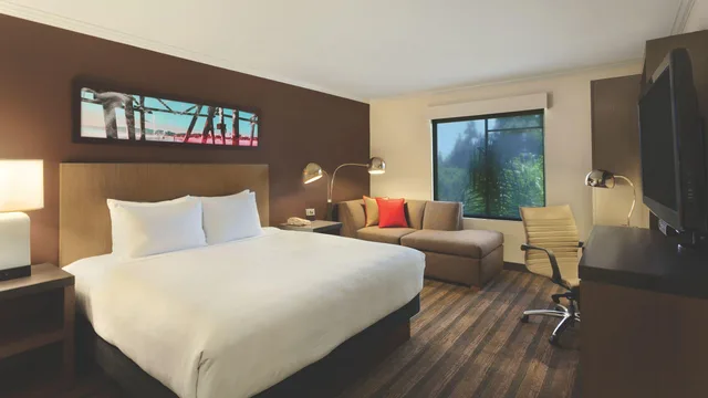 غرفة بسرير كينج، Hyatt House San Diego Sorrento Mesa 2/2