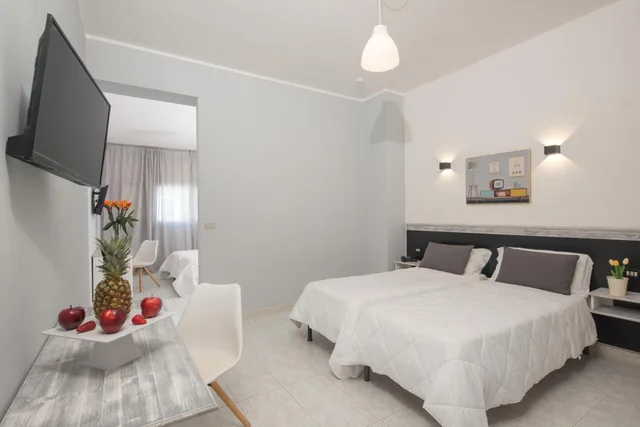 غرفة كومفورت رباعية، Hotel Club Eloro 2/7