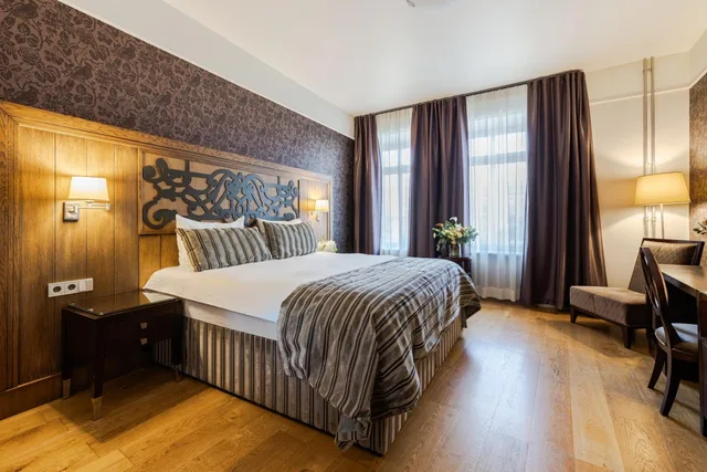 غرفة ديلوكس بسرير مزدوج مع سرير إضافي، Eurostars Metropole 5/10