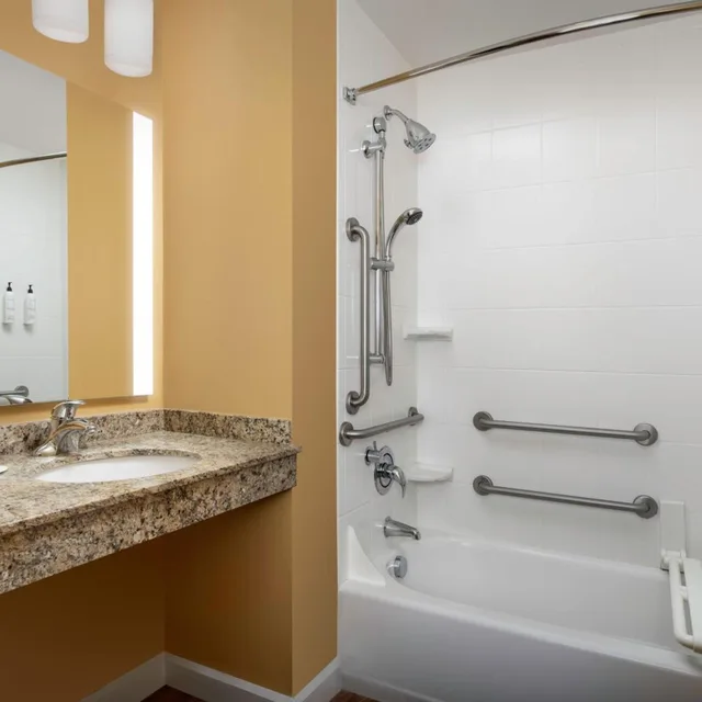 استوديو بسرير كينج مع أريكة لذوي الإعاقة، Towneplace Suites Portland Vancouver 6/10