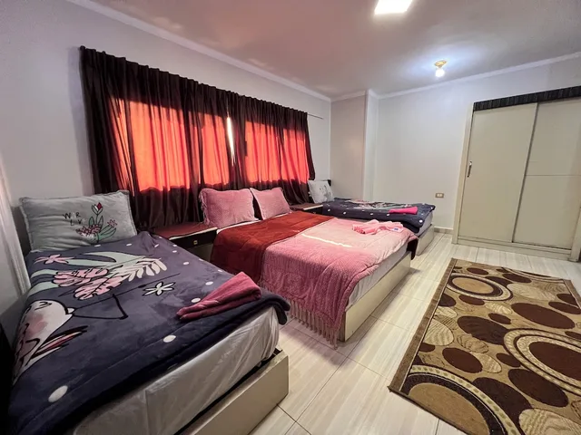 غرفة ثلاثية بثلاثة أسرّة، Isis Hotel 2 - Hostel 2/10