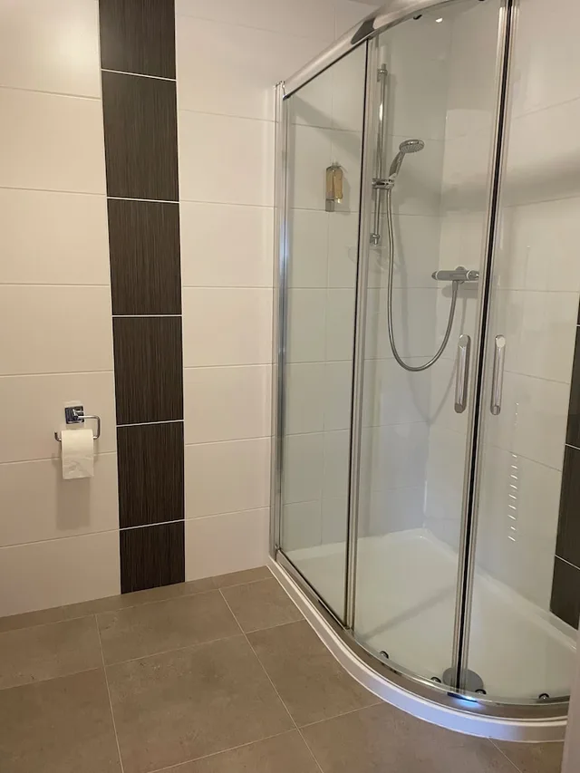 غرفة قياسية بسريرين منفصلين، OYO New Inn Hotel 5/5