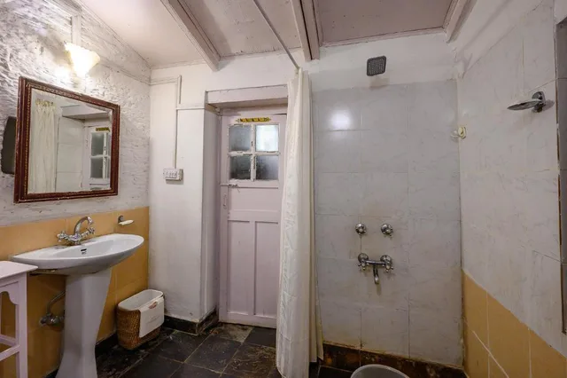Heritage, Single Bed، Neemrana's - Ramgarh Bungalows 2/3