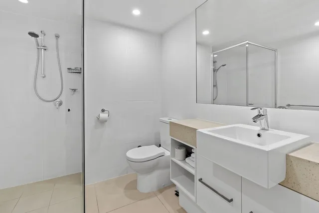 شقة بسرير كوين وسريرين منفصلين بغرفتي نوم في الطابق الأرضي، FAIRSHORE NOOSA 7/9