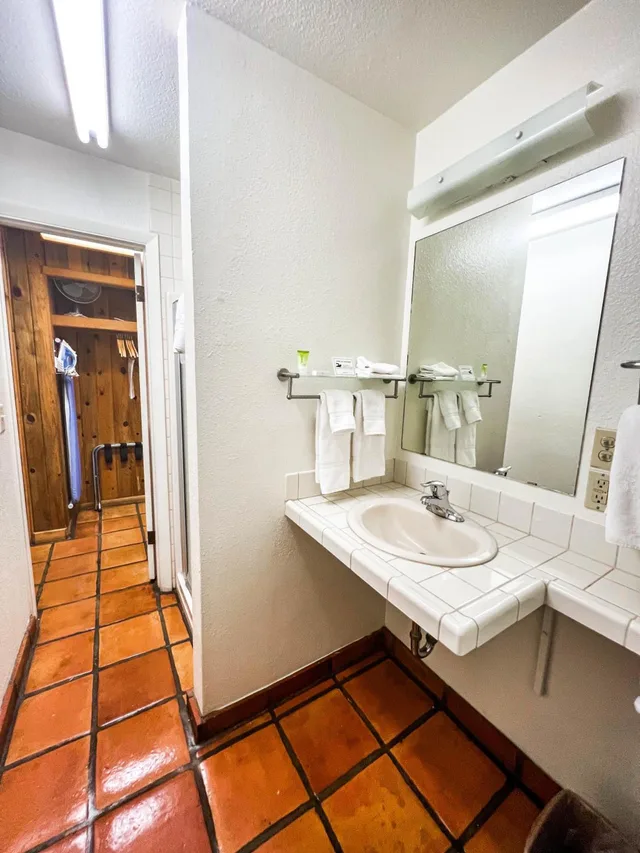 Standard, Queen Bed, Big Horn Lodge, a Dazzler Select by Wyndham 5/5