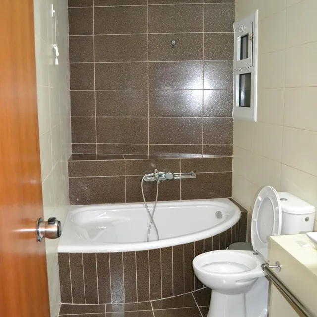 غرفة ثلاثية، Astron Hotel KOS 5/6