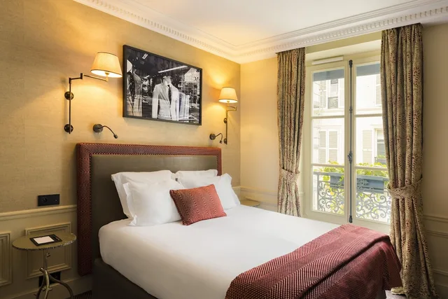 غرفة عائلية رباعية بسريرين كوين، Pavillon Faubourg Saint-Germain & Spa 2/6