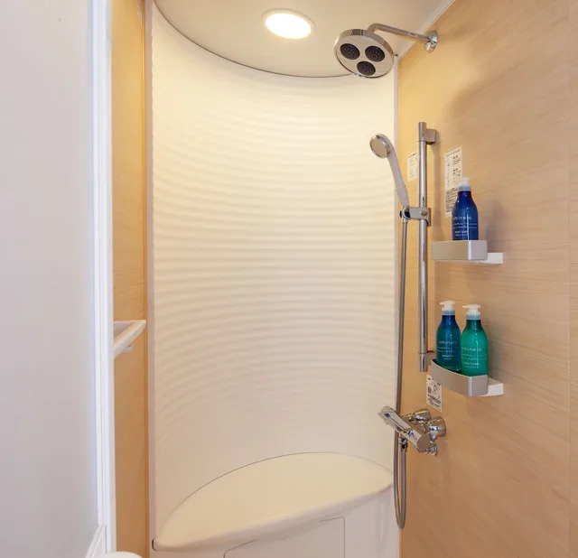 Capsule, Female Only, Single Bed، Y S Cabin And Hotel Naha Kokusaidori 4/6