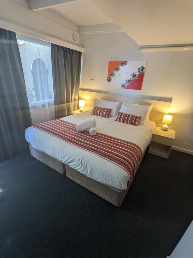 غرفة بسرير مزدوج، KAPUTAR MOTEL - NARRABRI 2/2