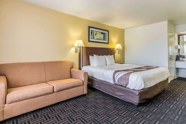 Upgrade, King Bed، Quality Inn Fresno Near University 1/4