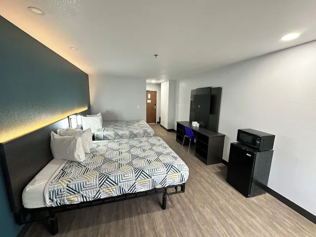 غرفة قياسية بسريرين كوين، Motel6 Lebec, CA 3/6