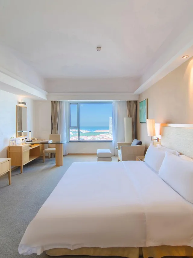 Executive, Queen Bed, Sea View, Haiyue Jianguo Hotel 1/2