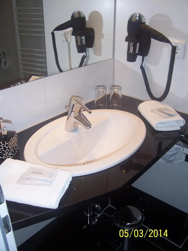 غرفة بسرير مزدوج، Altstadt-Hotel Bielefeld 10/10