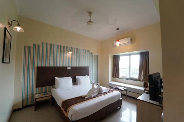 غرفة تنفيذية بسرير مزدوج، Executive Tamanna Hotel Hinjawadi Pune 1/1