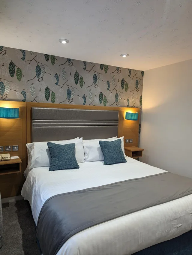 غرفة سوبيريور بسرير مزدوج، Briar Court Hotel 6/10