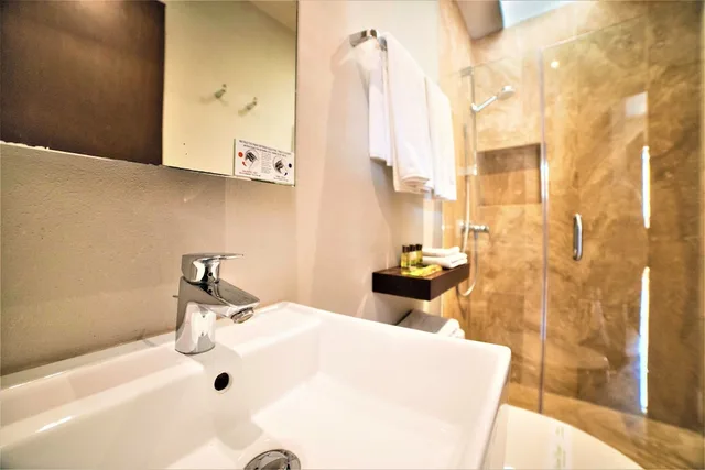غرفة سوبيريور بسرير كينج، Hotel Caribe Merida Yucatan by Kavia 8/8