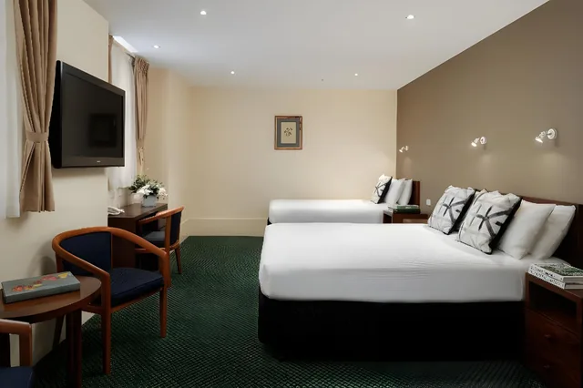 Heritage, Single Bed, Queen Bed، The Victoria Hotel Melbourne 1/1