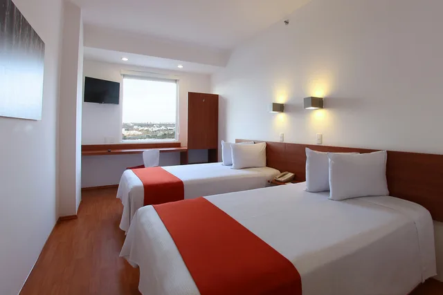 غرفة سوبيريور بسريرين مزدوجين، One Queretaro Centro Sur 1/3
