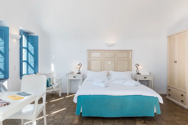 Caldera View, Hot Tub، Pantelia Suites Santorini 6/8