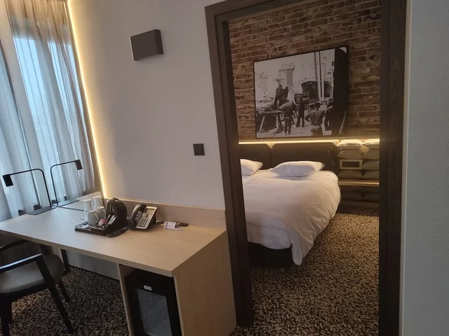 شقة بسرير كوين وسرير بطابقين، Qubus Hotel Gdansk 1/1