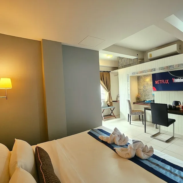 غرفة ديلوكس بسريرين مزدوجين، Montree Phuket Hotel 4/10