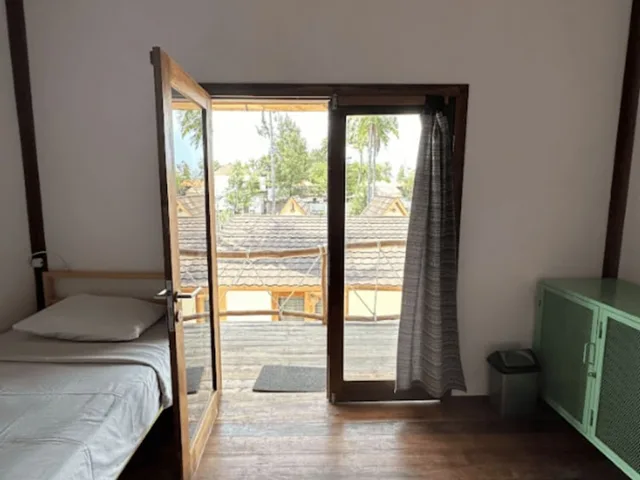 سكن مشترك قياسي بثلاثة أسرّة للنساء، Mad Monkey Gili Trawangan 9/10