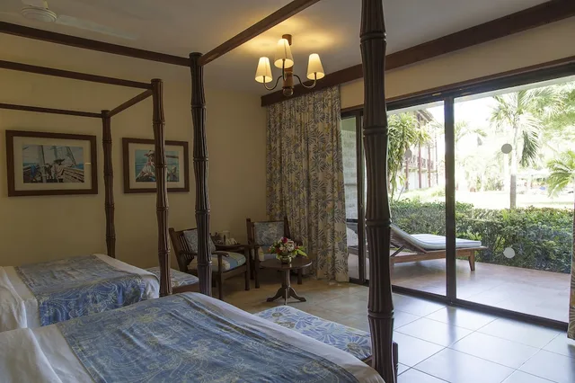 غرفة سوبيريور بسرير كوين وسرير فردي، Baobab Beach Resort 3/3