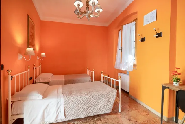 غرفة بسريرين منفصلين، Archi Rossi Hostel 1/6