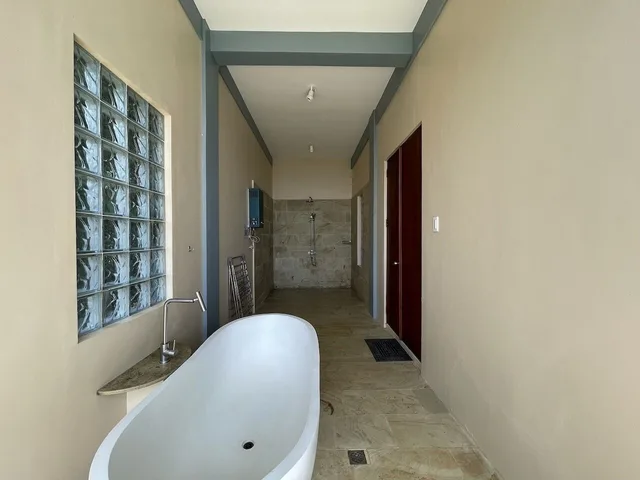 جناح بسرير كينج مع أريكة، Karuna El Nido Villas 5/6