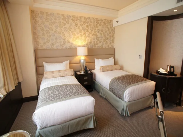 Deluxe, Single, King Bed, Quest Plus Conference Center, Manila 4/7