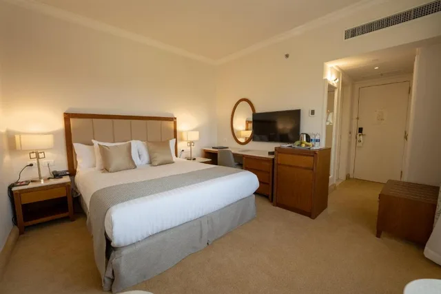 Baron, Suite, Double Bed, Palace View، Baron Hotel Cairo 6/9