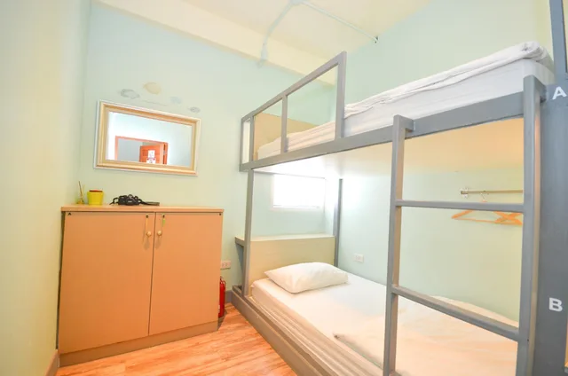 غرفة بسريرين منفصلين، Good Day Hostel 1/2