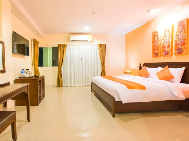 غرفة ديلوكس بشرفة، Krabi Front Bay Resort 1/2