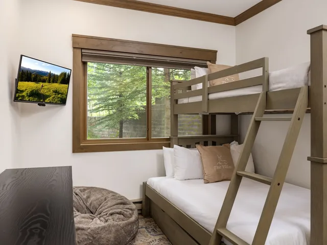 3 Bedrooms, Condo, Villa, King Bed, King and Queen Bed, Bunk Bed، Villas At Snowmass Club A Destination Residence 2/4