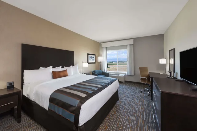 غرفة بسرير كينج، Wingate By Wyndham Loveland Johnstown 2/8