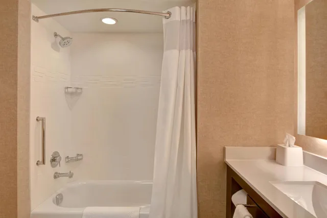 Studio, King Bed, Water View, Sofa, Balcony، Residence Inn by Marriott Fort Walton Beach 7/9