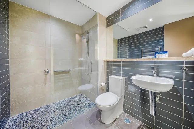 Oaks Redcliffe Mon Komo Suites, North Lakes, Narangba 76/77