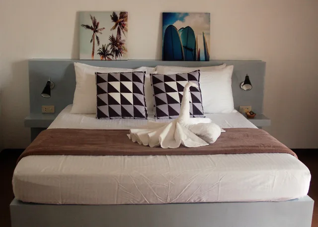 غرفة عائلية بسرير كوين بشرفة، Positano Alona Beach Panglao 1/1