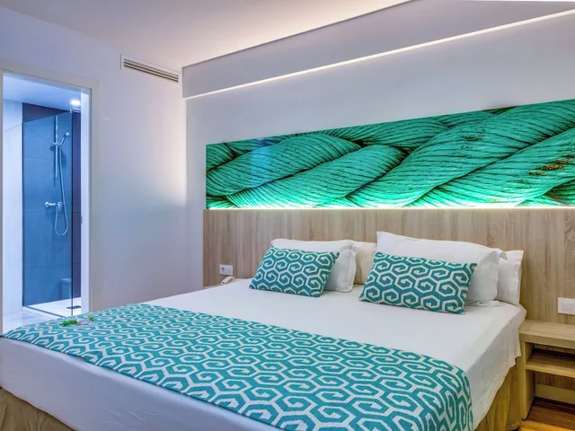 شقة سوبيريور بثلاثة أسرّة بشرفة بغرفة نوم واحدة، Floramar 3/10