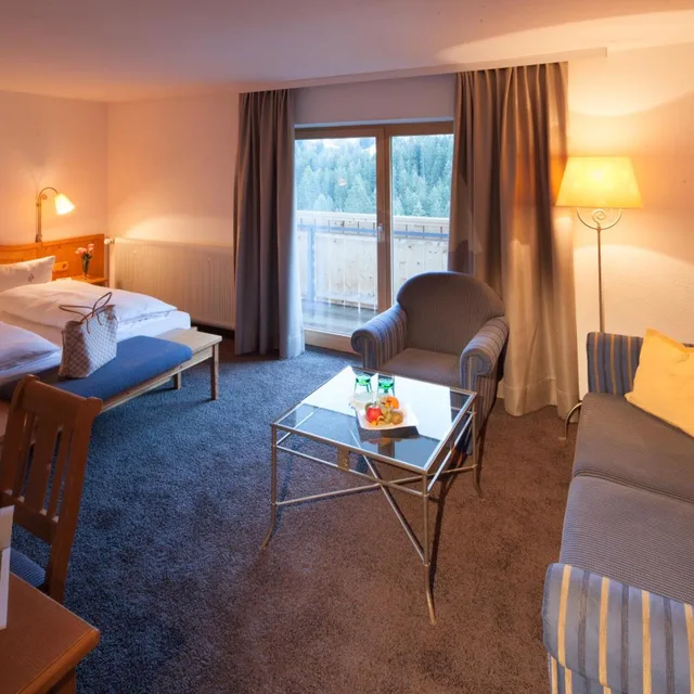 غرفة قياسية بسرير مزدوج، Berghotel Madlener 3/6