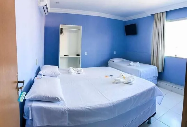غرفة ثلاثية بسرير كوين وسرير فردي بإطلالة على البحر، Hotel Luar De Itapua 3/10