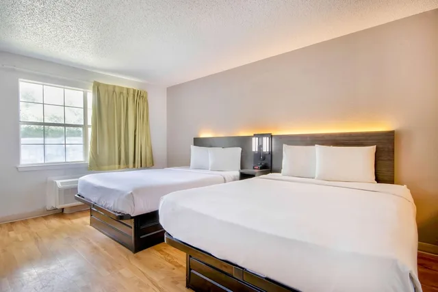 Standard, 2 Double Beds, Accessible, Studio 6 Extended Stay - San Antonio, TX - Medical Center 1/7