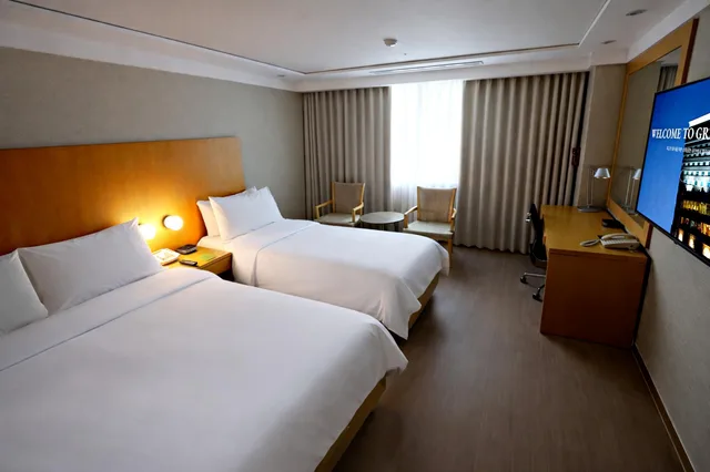 غرفة غراند عائلية بسريرين منفصلين، The Grand Hotel Daegu 1/1